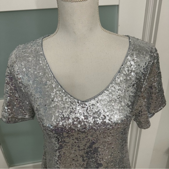 Anna-Kaci Sequin Shift Flared Tunic Mini Dress Silver SZ Large 60’s Inspired NWT - Picture 3 of 9